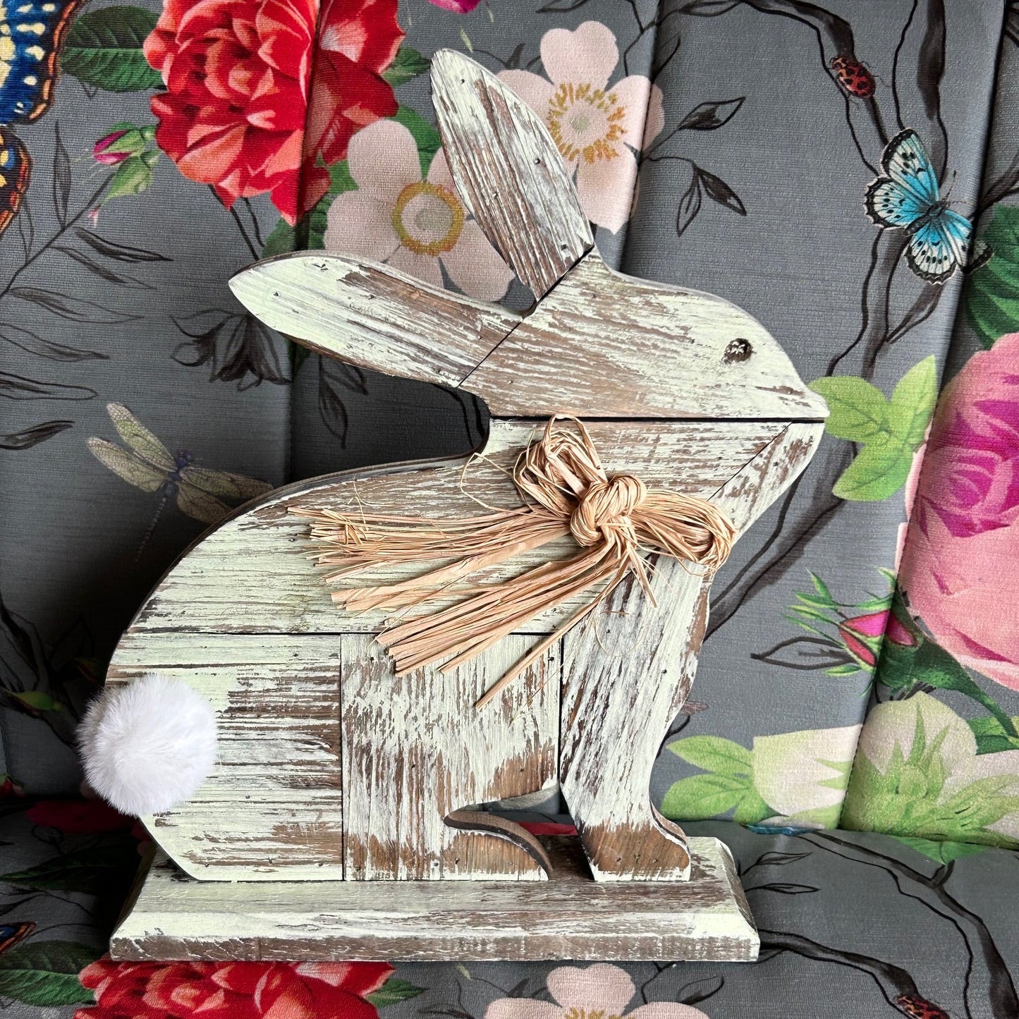 Easter Woodcut Tabletop Décor - Green Clover