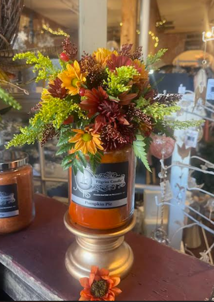 Pilgrim Candle Scent of the Month & Flower Topper