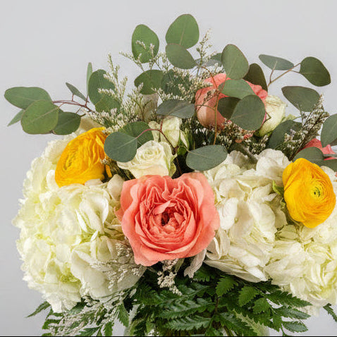 Blush & Buttercream Bouquet in a Vase