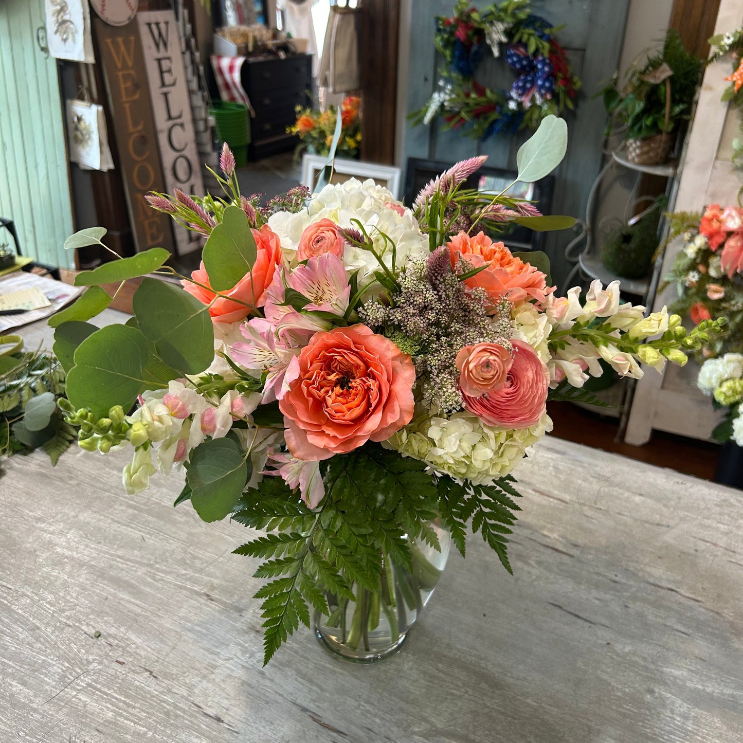 Luxury Blush & Buttercream Bouquet in a Vase