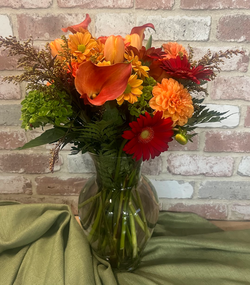 Designers Choice- Vase Included