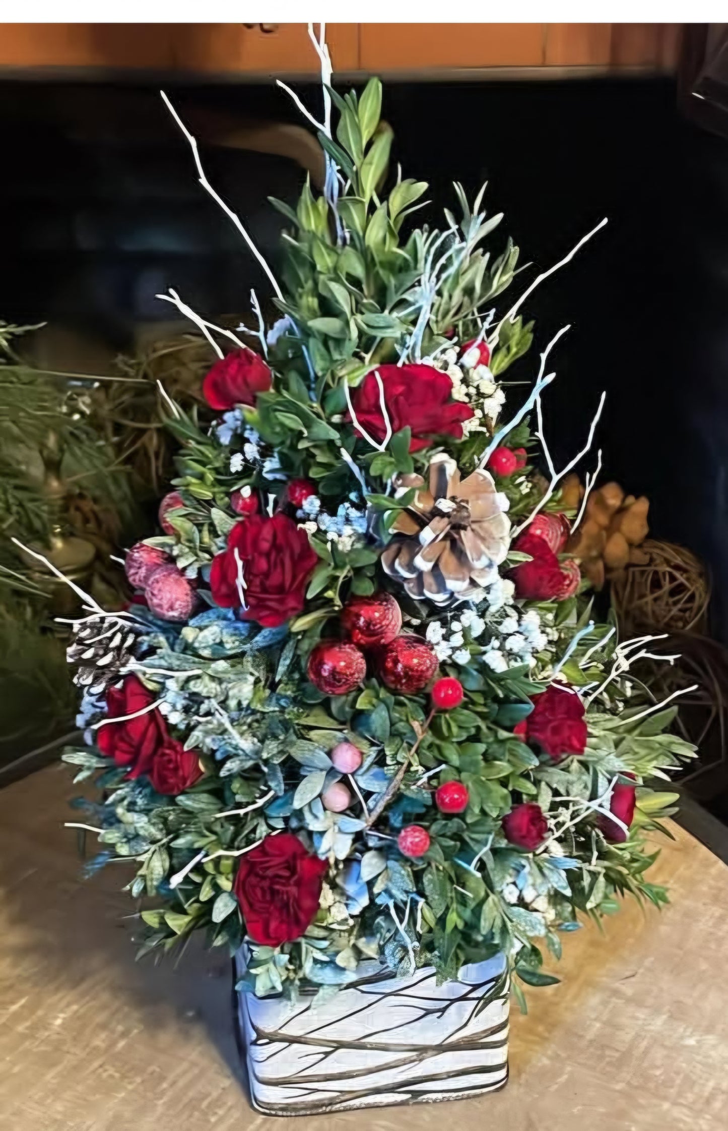 Holiday Boxwood Tree (large)